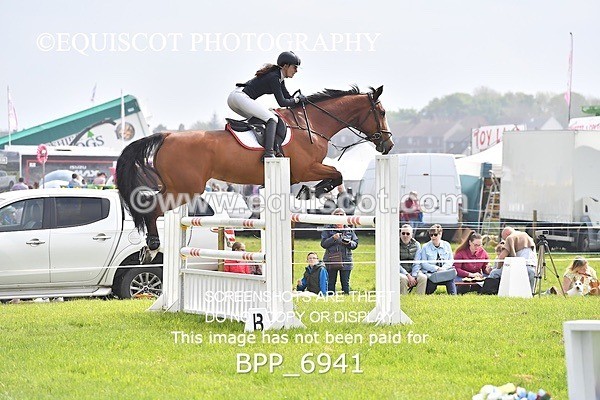 BPP_6941 - CLASS 3 RHS Fox Champ Qual (1.20m)