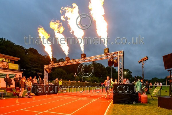 Monument25-921200 - Set Five