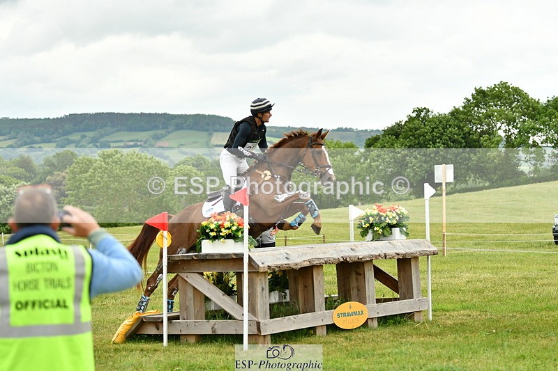 250524A-155840-14292 - C-254-Alexander.Bragg-SHANNONDALE.ARVA