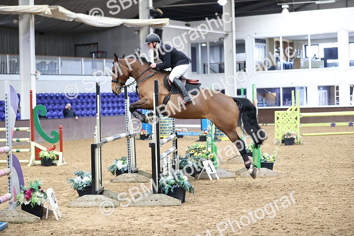 SBM_006282 - Class 16 - Senior Newcomers - 1.10m Open