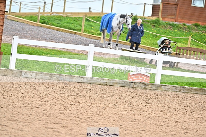 240501A-140859-00973 - Cls 8 Snr Foxhunter and 1.20m Open