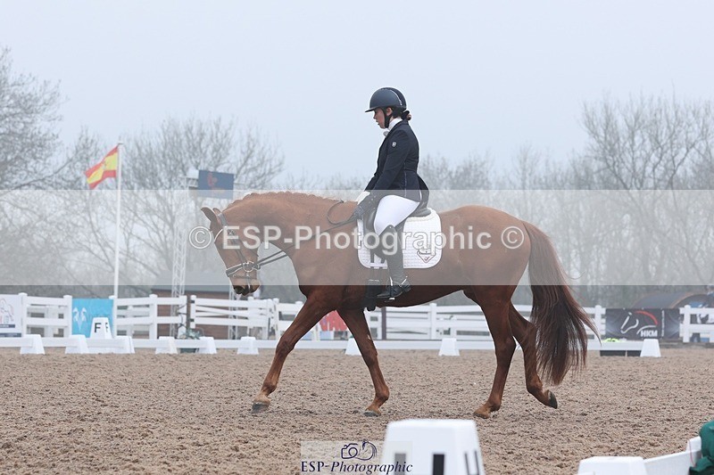 250404-091043-04401 - 076+074-Angus.Corrie-Deane+Amelia.Struel