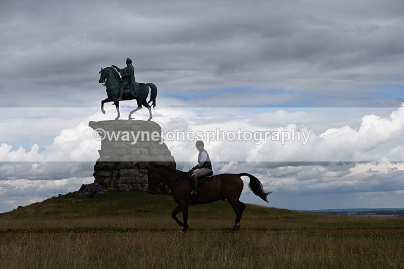DSC_9398 - Time at Statue 14:33 to 15:10