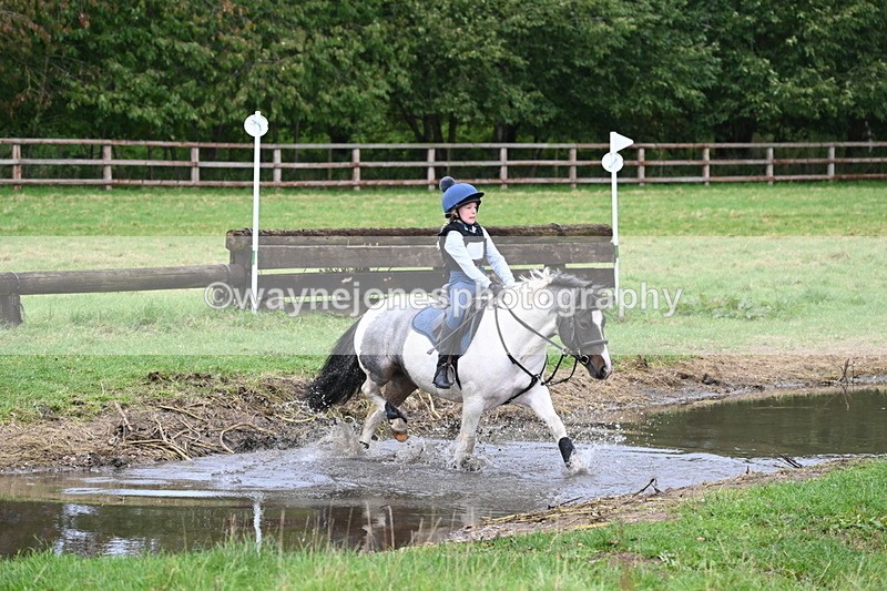 WJ6_2996 - Time at Photographer 11:01 to 11:20