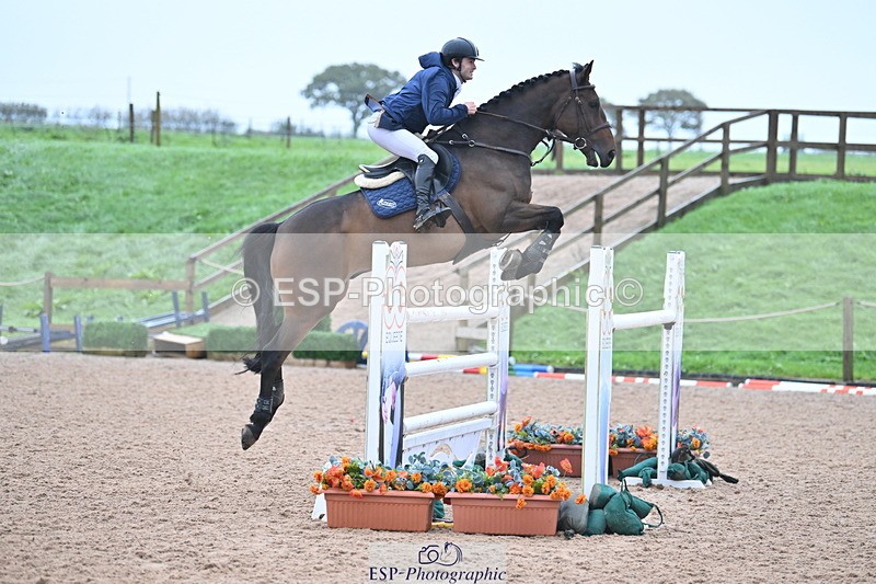 231013A-161627-03263 - Cls 10 National 1.30m Open