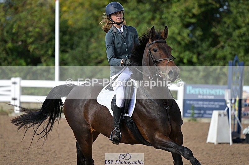 240912A-095530-00835 - Cls 8 Snr British Novice and 90cm Open