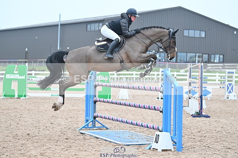 240113A-141455-02289 - Cls 13 Foxhunter and 1.20m Open