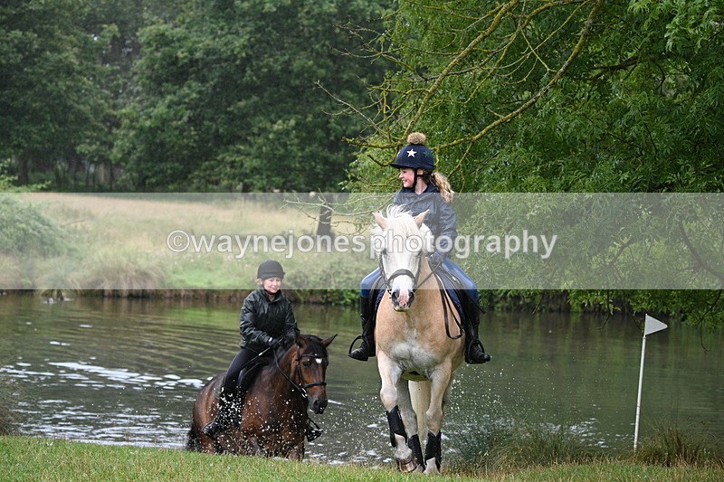 WJ7_8985 - Time at Water 11:53 to 12:23