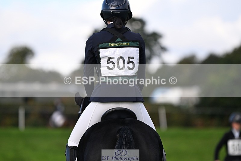 251023A-101827-02426 - G-505-Sarah.Amos