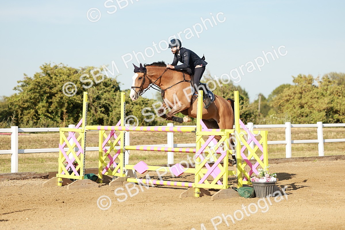 SBM_008807 - Class 6 - National 1.30m 1.40m Open Handicap