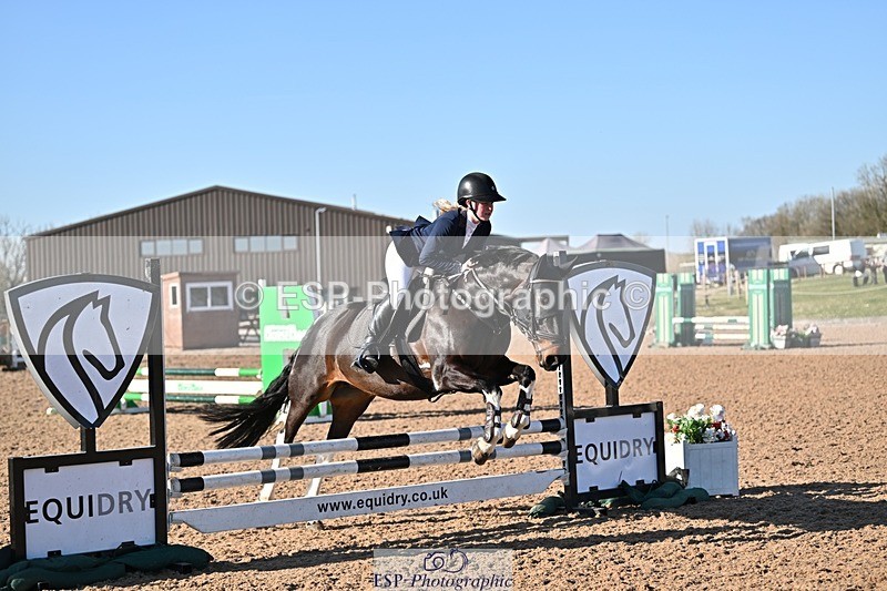 250401-170634-00272 - 70cm classes