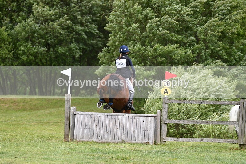 WJ5_3426 - Class 5 80cm Pairs