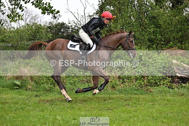 250418-131309-04098 - 256-Rosie.Bradley-Hole-POZNAN.VD.WATERMOLEN