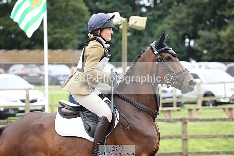 240803-112137-02289 - 019-Maisie_Randle-VILLANELLE