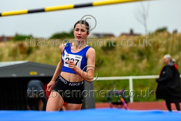 ComMast25-919998 - Field Female Set One