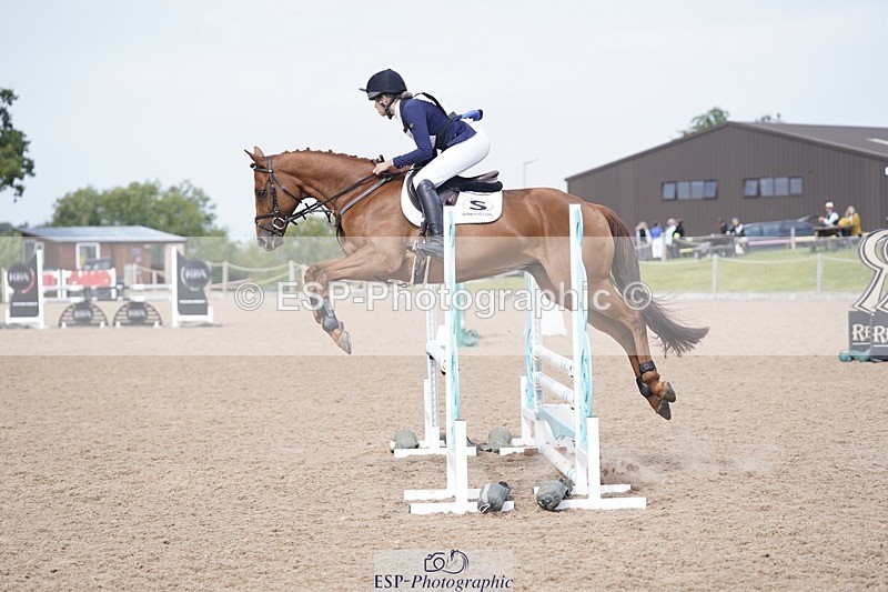 240831A-121036-01442 - 018-Tabitha.Trevelyan-Johnson-DUEL.IN.THE.SUN