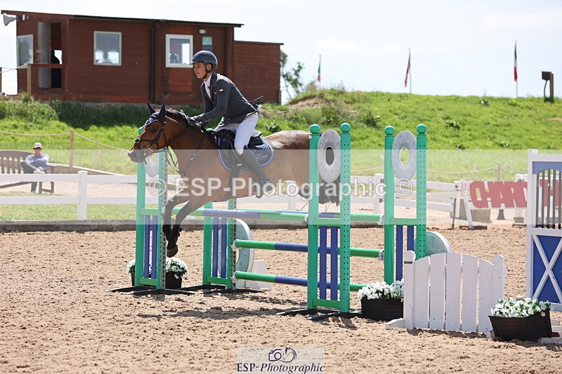 240629A-112138-04508 - Cls 17 Discovery and 90cm Open