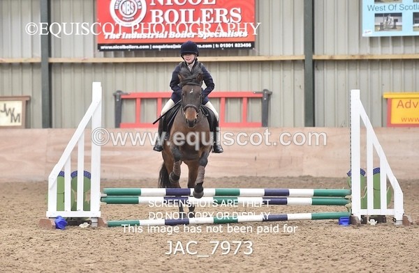 JAC_7973 - CLASS 4 NOVICE 50CM