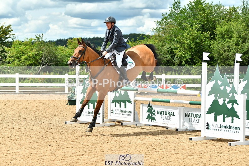 230721A-131425-06502 - Cls 14, 1 Star Bronze 1.10m