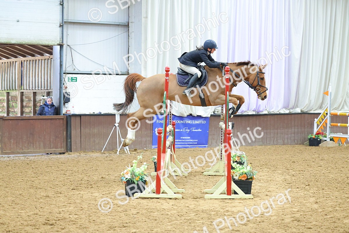 SBM_010829 - Class 23 - Senior Newcomers/ 1.10m Open - First Round (1.10m)