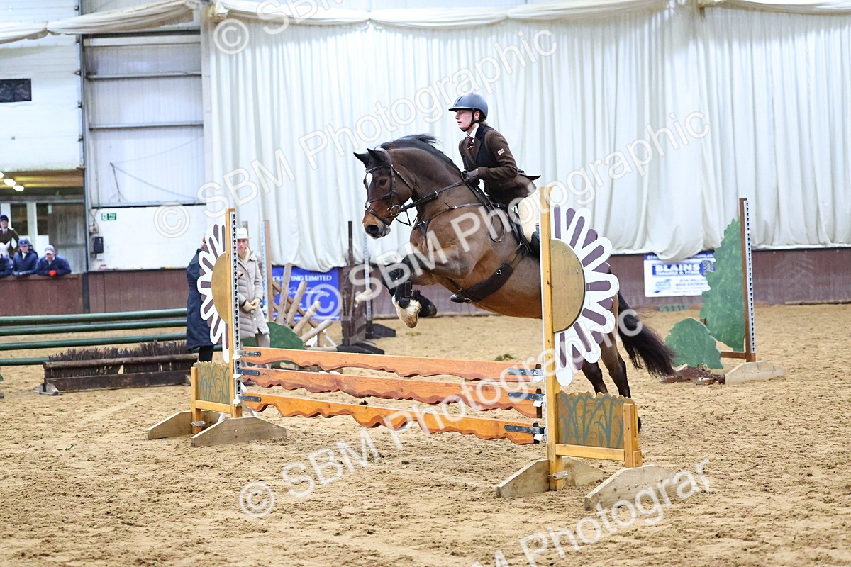 SBM_003516 - Class 37 - 80cm Training Stakes