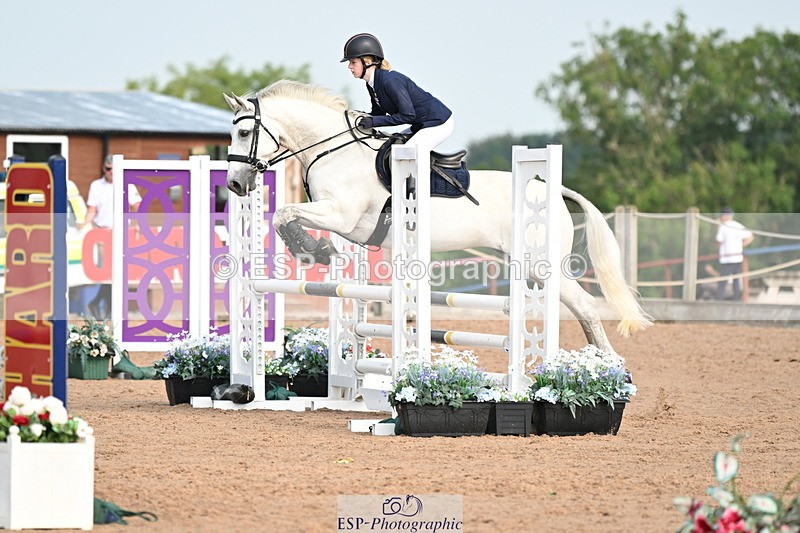 240801A-094106-01080 - Cls 1 British Novice and 90cm Open