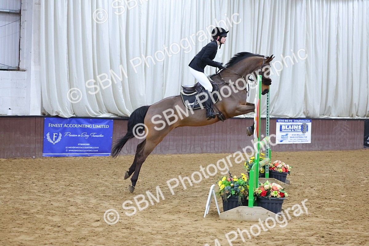 SBM_001238 - Class 14 - Nupafeed Supplements Senior Discovery/ 1m Open - First Round (1.00m)