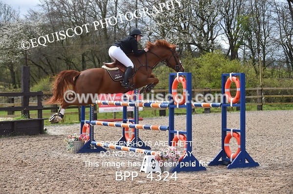 BPP_4324 - CLASS 10 RHS Foxhunter Championship Qualifier