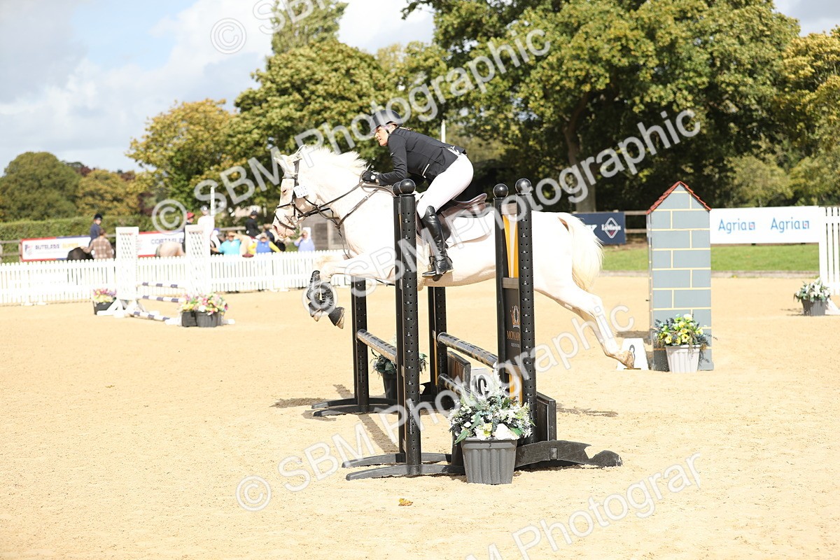 SBM_08425 - J30 - Senior Horse & Pony 70cm Championship