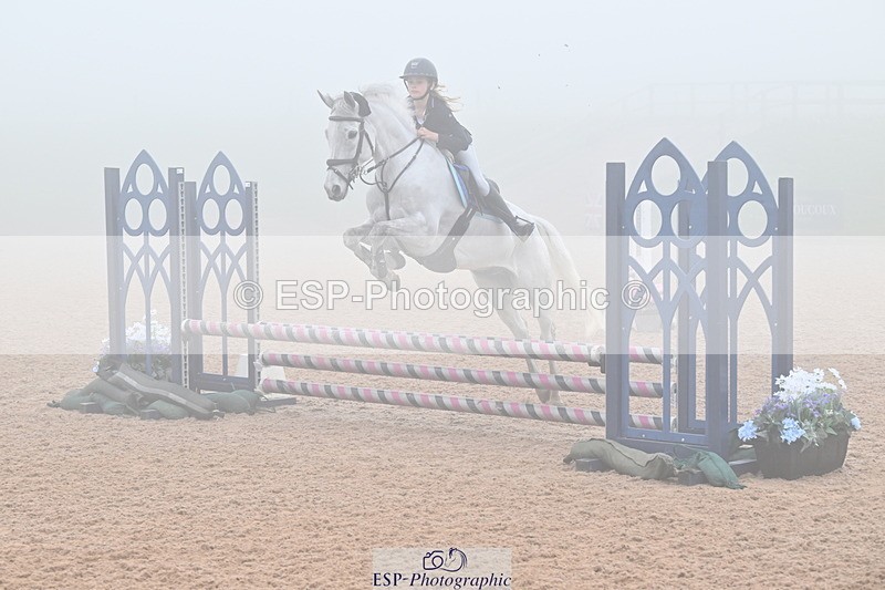 240506A-090300-07937 - Cls 1 Pony Intro 70cm