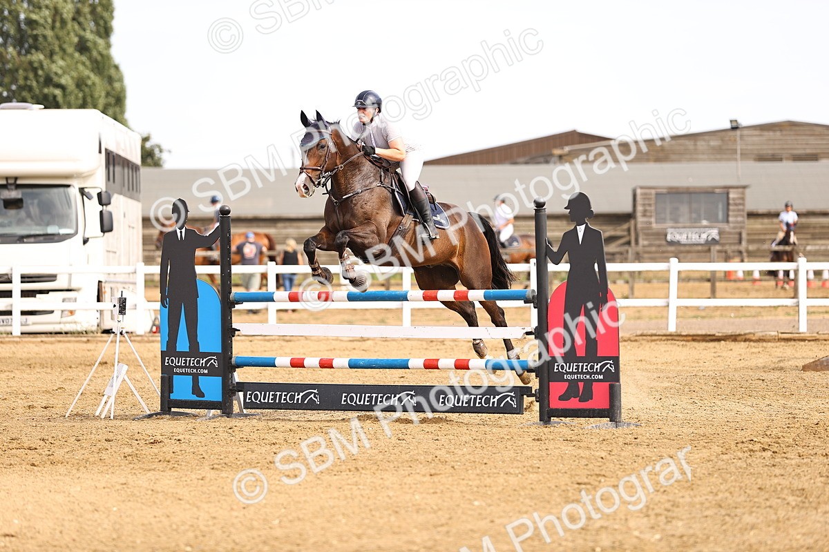 SBM_001515 - Class 6 - Senior Newcomers 1.10m