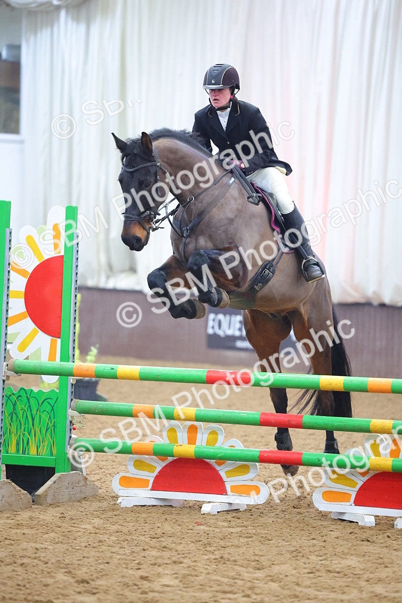 SBM_008351 - Class 21 - Nupafeed Supplements Senior Discovery/ 1m Open - First Round (1.00m)