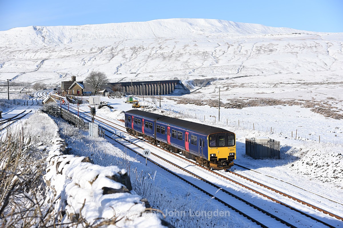 JL - 31.1.19 150129 10:49 Carlisle - Leeds, Ribblehead - Ribblehead sidings