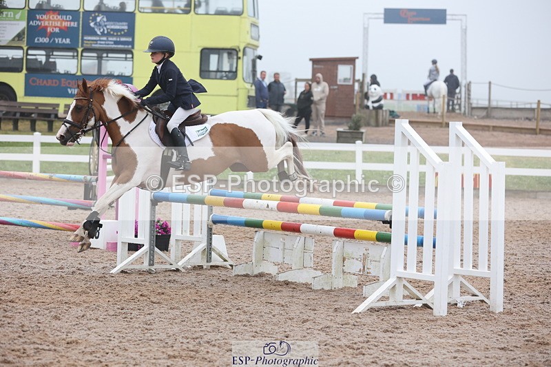 240630A-092444-11480 - Cls 30 British Novice and 80cm Open