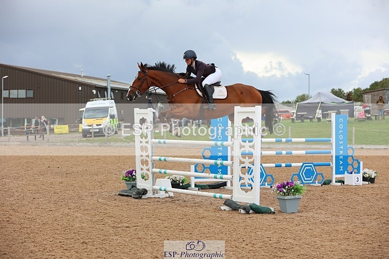 250911-122544-01454 - Cls 3 Snr Foxhunter
