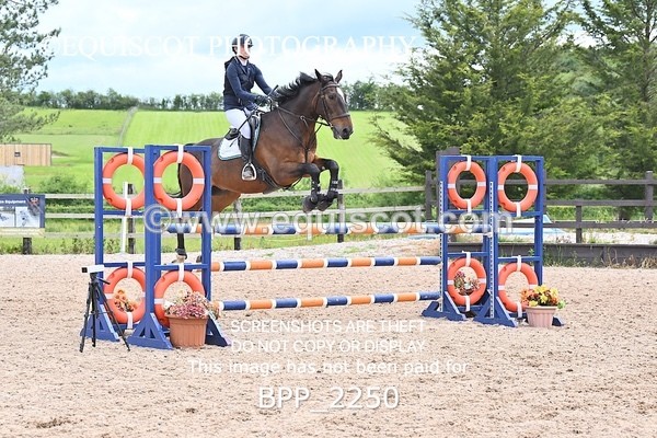 BPP_2250 - CLASS 21 SUN Senior Newcomers/ 1.10m Open