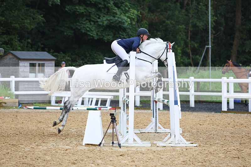 3E7A5313 - Class 4: Senior British Novice/90cm open