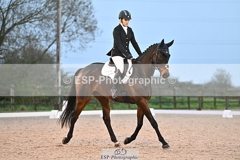 241103-163843-03387 - Novice 1 - 16.18 to 17.50