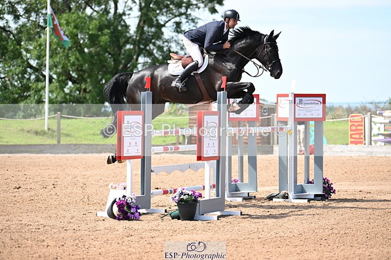 240718A-114310-04849 - Cls 1, 3 Star Small Tour 1.35m