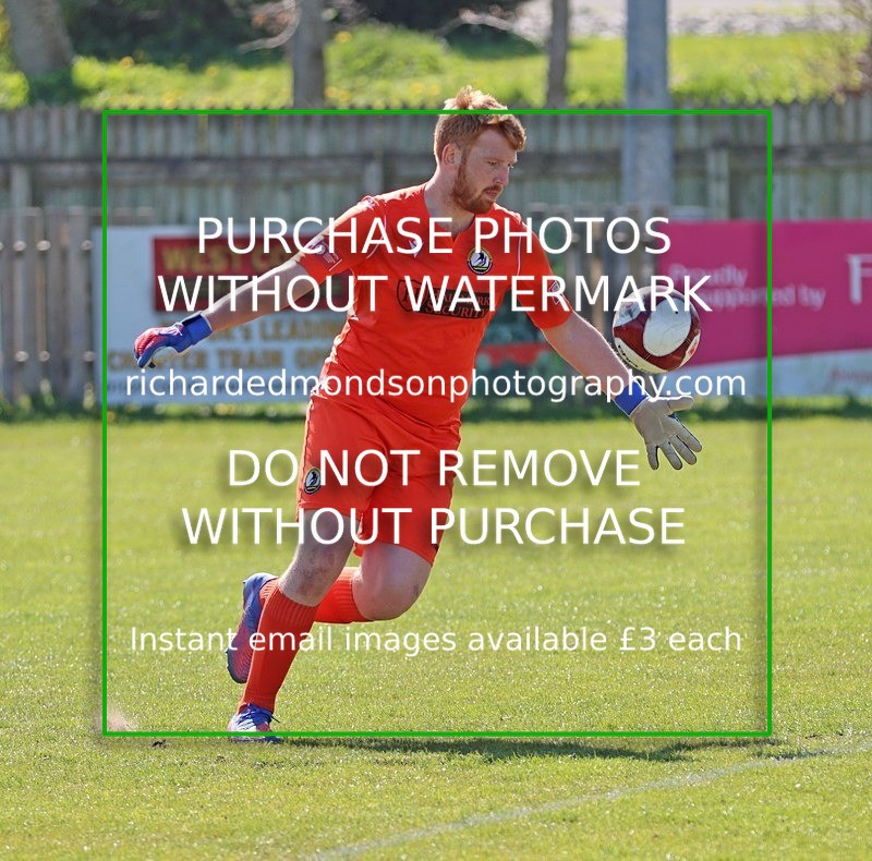 IMG_4188 - Kendal Town v Widnes