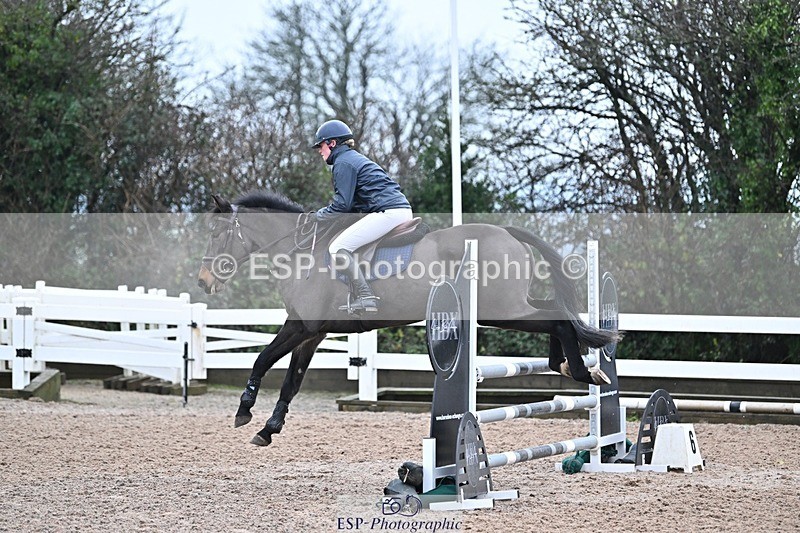 241127-092830-00016 - Cls 01A&B Brit Nov & 90cm Open