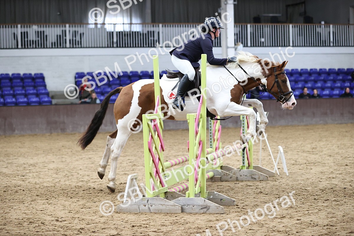 SBM_001693 - Class 5 - Henlow Veterinary Hospital 70cm