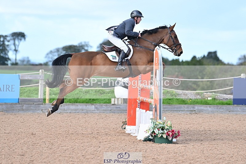 231014A-121832-04531 - Cls 19 1.15m Members Cup