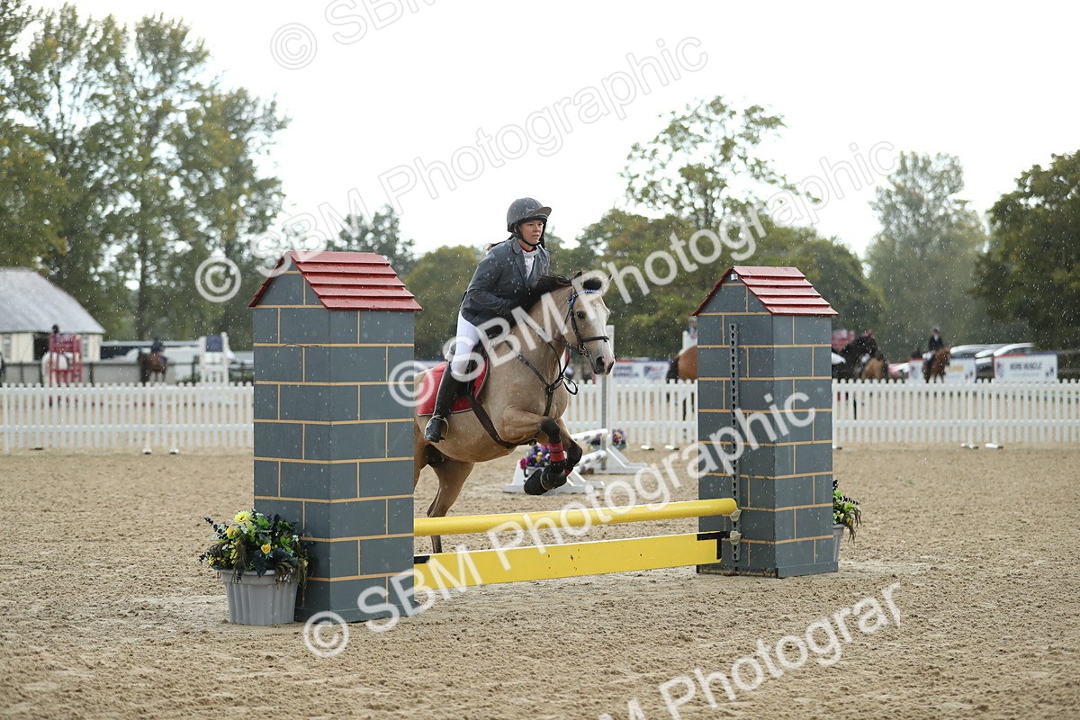 SBM_00254 - J26 - Senior Horse & Pony 45cm Championships
