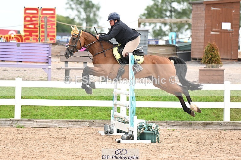 250727-145806-10992 - Cls 35 1.05m Amateur Quali