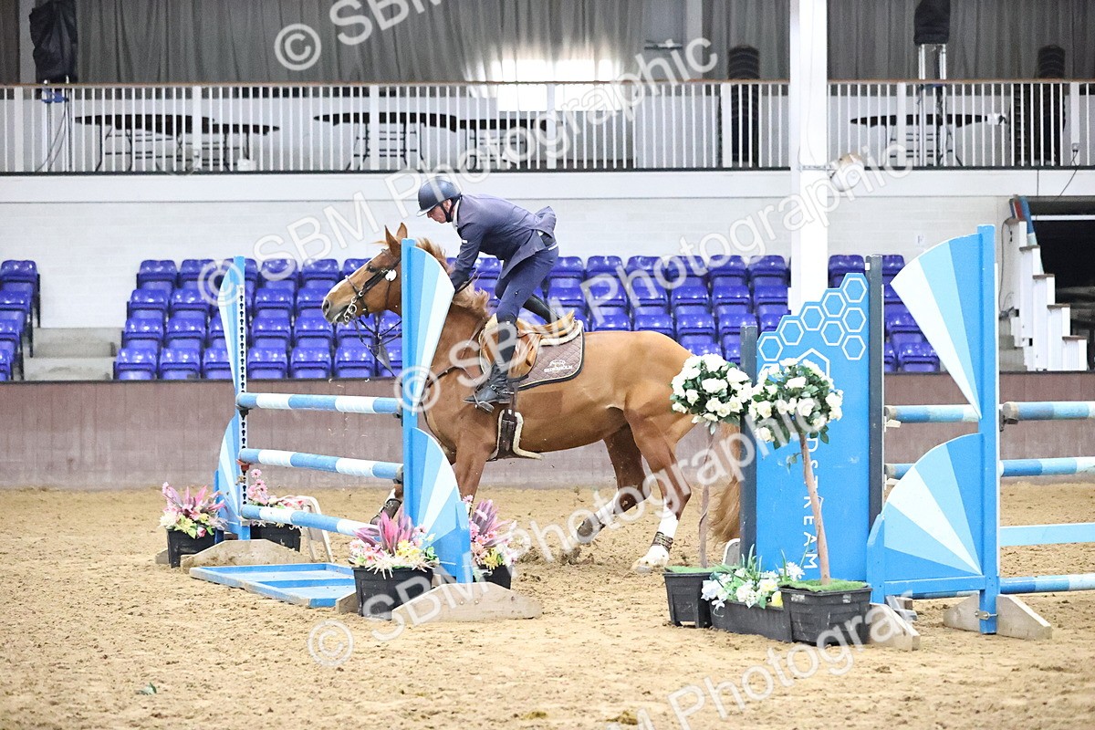 SBM_001860 - Class 10 - Senior Newcomers - 1.10m