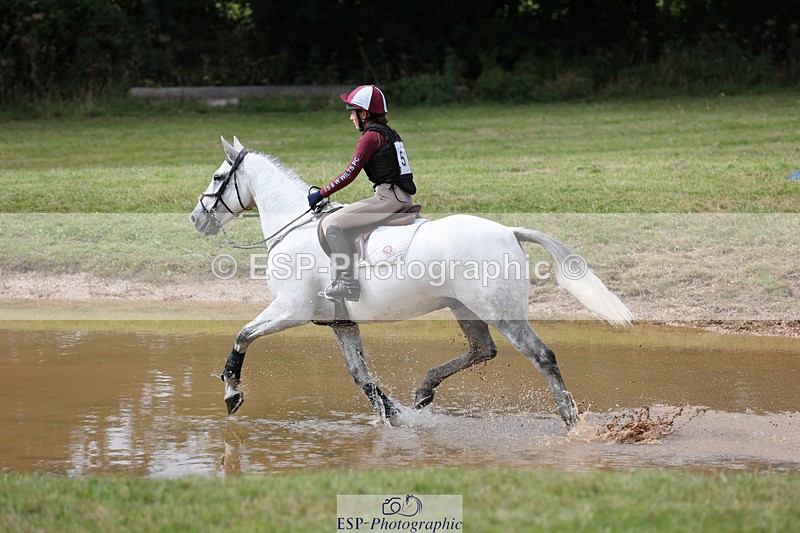 240825X-114944-32344 - 70cm XC 11.00 to 12.00