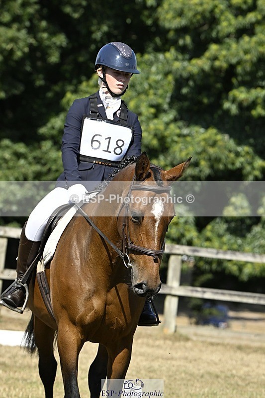 250822A-103122-20278 - DR 10.00 to 11.00