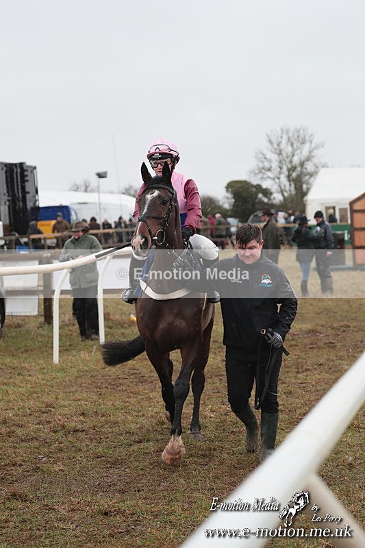 PtP 260125 180 - Cocklebarrow Point-to-Point racing with the Heythrop Hunt 26/01/25