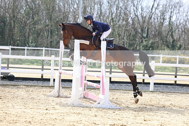 3E7A6740 - Class 4: Senior British Novice/90cm open
